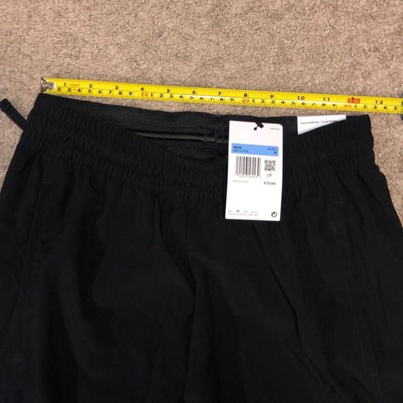 Nike NWT Standard Fit Basketball Black Dry Fit Sweatpants, Size Medium, MSRP $70 - Picture 8 of 10